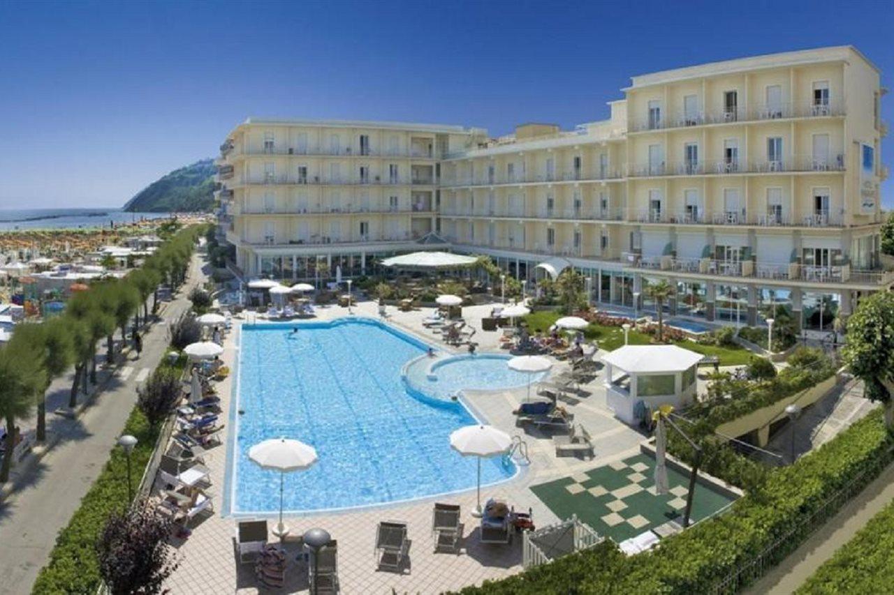 Hotel Miramare Gabicce Mare Exterior photo